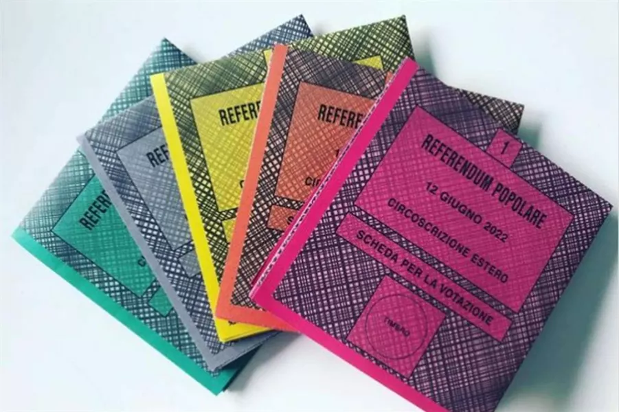 Moreno Dalmasso, a destra, con il presidente dell'associazione sportiva Davide Galliano