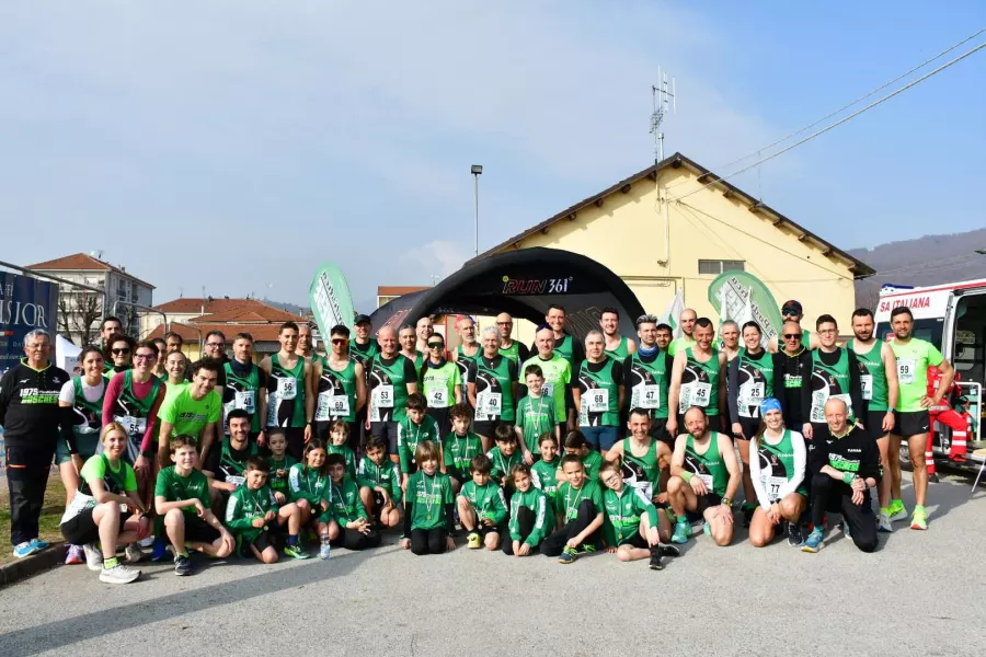 La squadra della Podistica Buschese