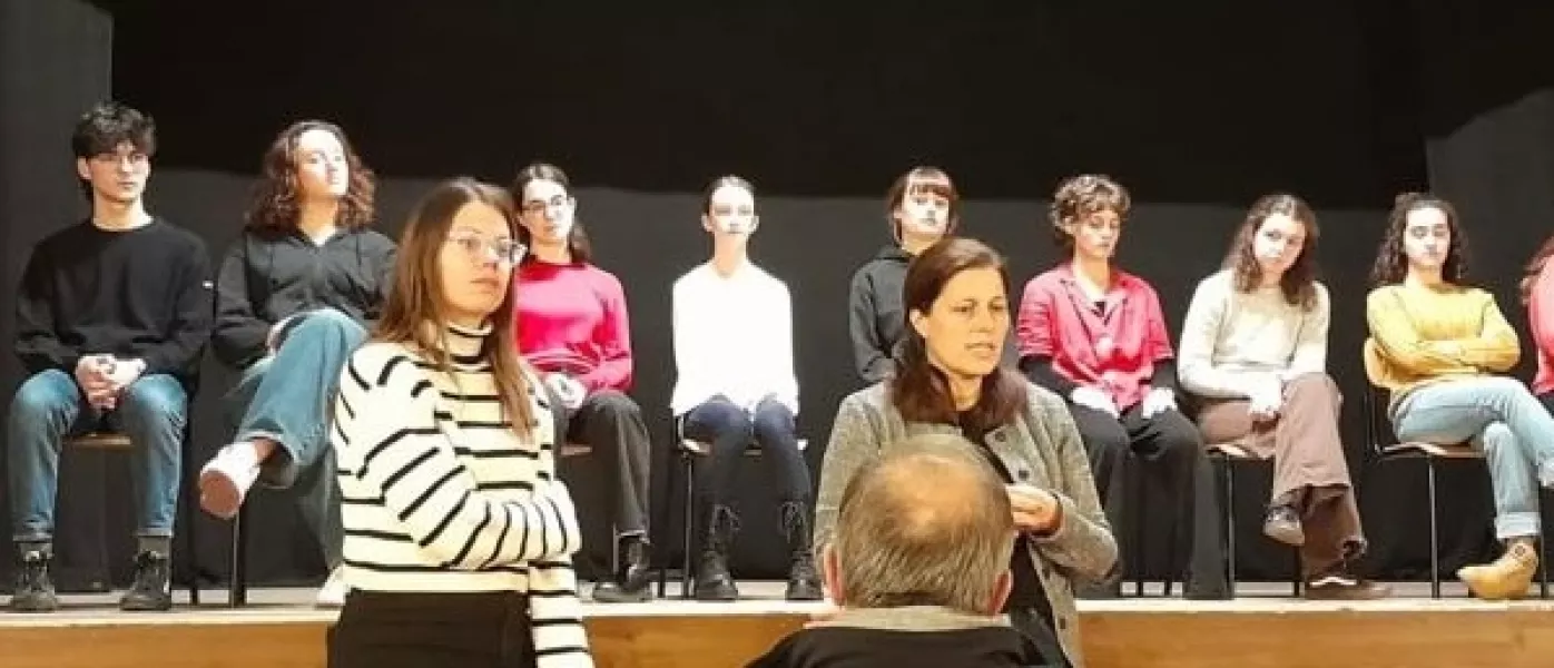 Un evento musicale con Angelo De Leonardi, baritono, e Pierluigi Ostuni, tiorba e chitarra, accompagna la visita alla mostra L’altra Metà. La donna nell’arte
