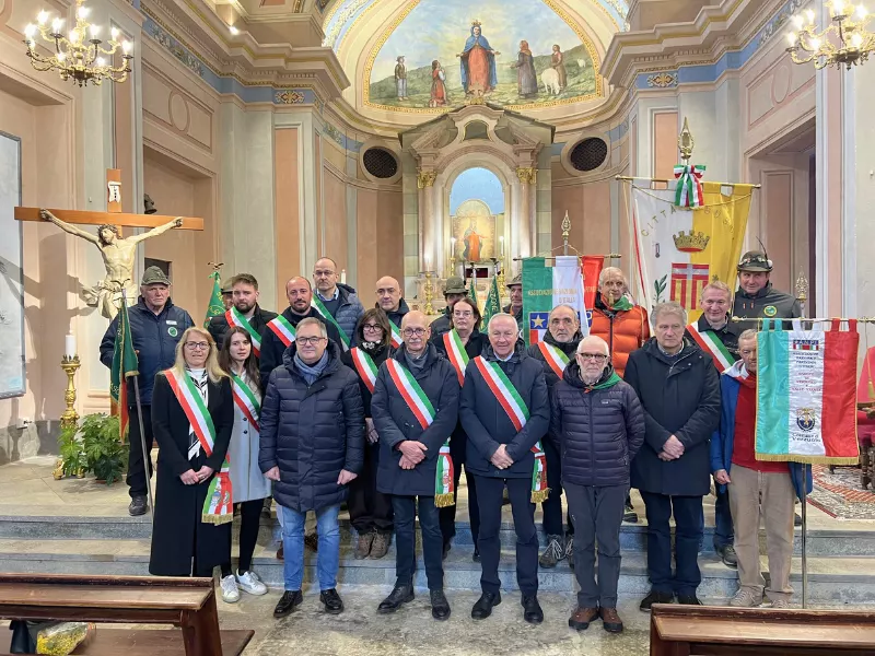 I rappresentanti delle autorità civili al termine della Santa Messa