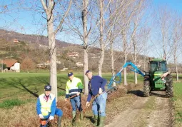 Volontari al lavoro