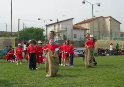 La corsa nei sacchi