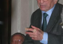 Il senatore Giuseppe Fassino ha presentato i contenuti del libro 