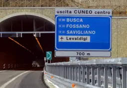 Busca  a pochi minuti dall'autostrada