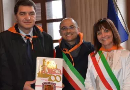 Il sindaci nel municipio di Busca