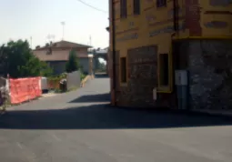 La strada del Borgo bitumata