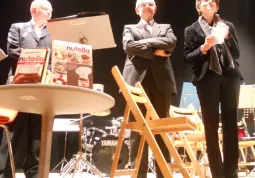 Clara e Gigi Padovani presentano il concerto e i loro libri...  pieni di Nutella