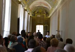 Il pubblico ieri in visita all'Eremo