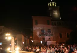 BUSCA EVENTI. Piazza gremita di pubblico per Miss e Mister Busca