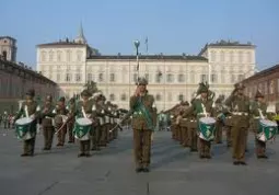 La Fanfara in una foto di repertorio scattata a Torino in piazza Castello