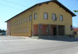 L'edificio della scuola elementare di San Chiaffredo