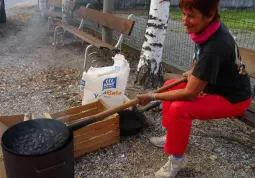 Si preparano le caldarroste