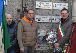 Lo scorso 13 gennaio il  sindaco, Marco Gallo, e il presidente dell'Anpi Busca, Mario Berardo con i soci Fabio Garino e Giovanni Giordano hanno reso omaggio alla tomba di Carletto Michelis, in occasione del 71° anniversario della sua uccisione. Medaglia di bronzo al valor militare, il giovane eroe buschese aveva  partecipato  a Tarantasca all'azione che portò alla cattura di molti dei componenti della Federazione fascista di Cuneo, tra cui Andrea Cajani, commissario prefettizio di Cuneo, ed altri gerarchi e militi, meritandosi gli elogi di Duccio Galimberti