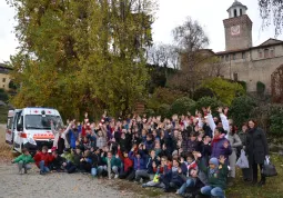 Il gruppo di sabato scorso sotto la torre della Rossa