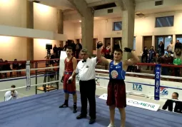 Eduard Cavalera dell’Accademia Pugilistica Cuneese  ha conquistando la medaglia d’oro nei -80kg, categoria Junior (15-16 anni) al torneo nazionale A.Mura di Cascia