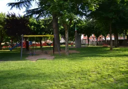Si riaprono oggi i parchi pubblici per bambini