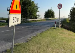 Durante l’apertura del cantiere il traffico si svolgerà a scorrimento alternato regolato da un semaforo