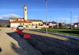 Nuovo parcheggio in frazione Castelletto