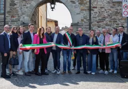 Il taglio del nastro