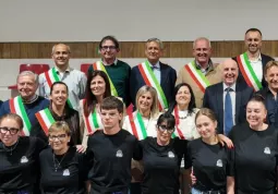 I 22 rappresentanti dei Comuni presenti alla cena