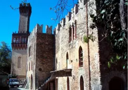 Il castello Ã¨ interessato da un progetto di recupero e ristrutturazione