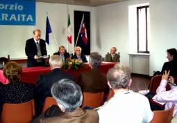 Il presidente della Provincia di Cuneo, Raffaele Costa, conclude la mattinata