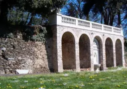 Il  giardino delle dalie nel Parco del Roccolo