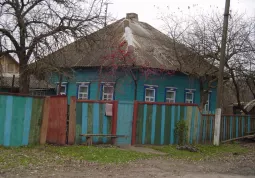 Una casa nel villaggio di Kracavici