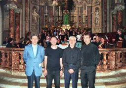 I compositori Roberto Cittadini e Federico Galvagno con i maestri Antonio Ferrara e Valter Protto, il 21 giugno nella chiesa della Rossa