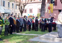 Omaggio a Caduti nel Parco della Resistenza