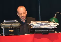 Lo scrittore Alessandro Perissinotto in scena