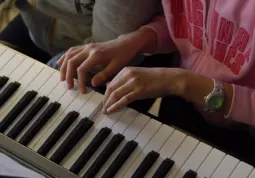 Le mani sul pianoforte,,,