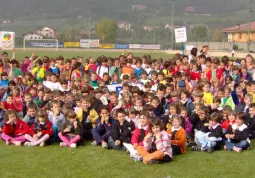 I bambini che hanno partecipato alla giornata sportiva