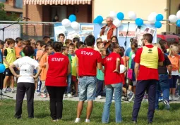 Lo Staff dell'accoglienza insieme con gli insegnanti Alberto Pignata e Giorgio Signorile