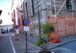 Durante i lavori non si potrÃ  parcheggiare nei pressi dell'edificio