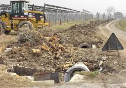 Nuove tubature per i canali irrigui